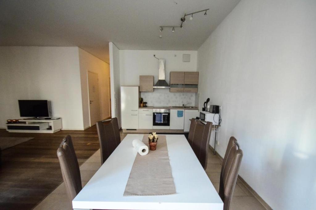 Apartment High-quality In The Heart Of 4 *